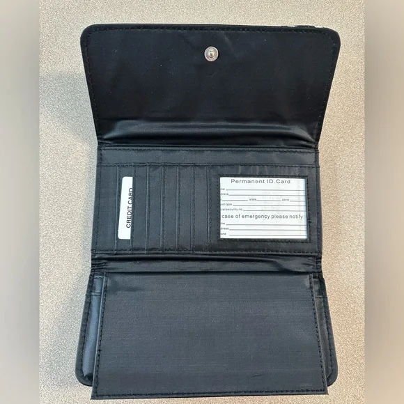 Vegan Patent Leather Animal Print Crossbody Purse & Wallet set - NWT - Picture 3 of 3